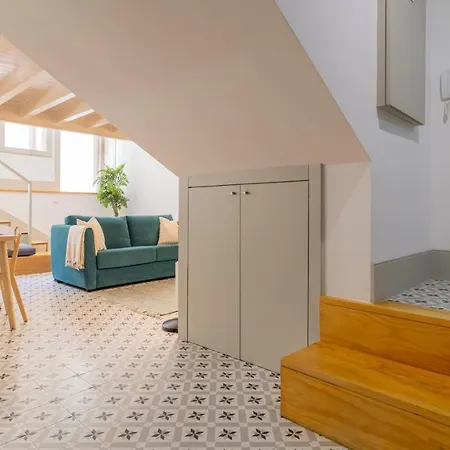 Daire Stunning Duplex W/ Patio By Lovelystay Porto