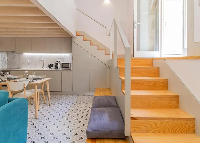 Stunning Duplex W/ Patio By Lovelystay