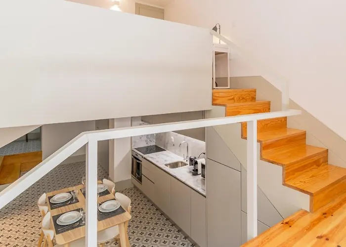 Stunning Duplex W/ Patio By Lovelystay Daire