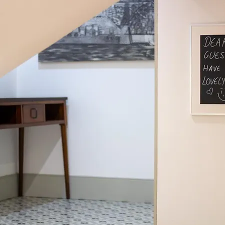 Stunning Duplex W/ Patio By Lovelystay *